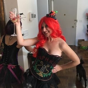 Meet your Posher, Alexandra